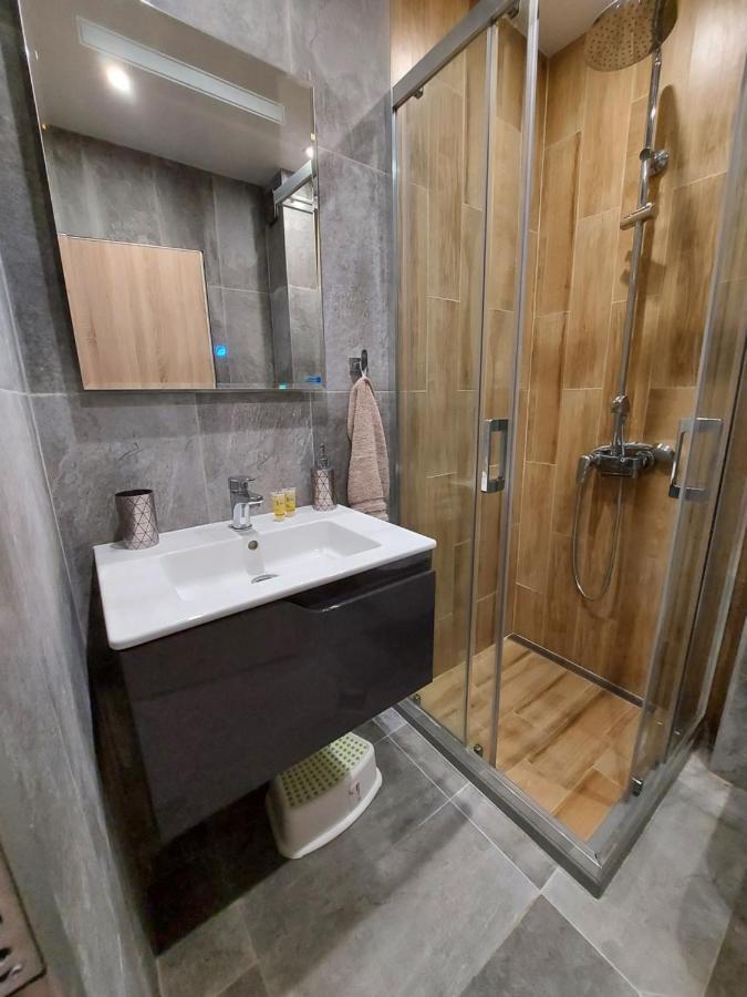 Grey Apartment Varna Esterno foto