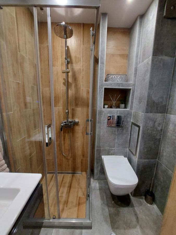 Grey Apartment Varna Esterno foto